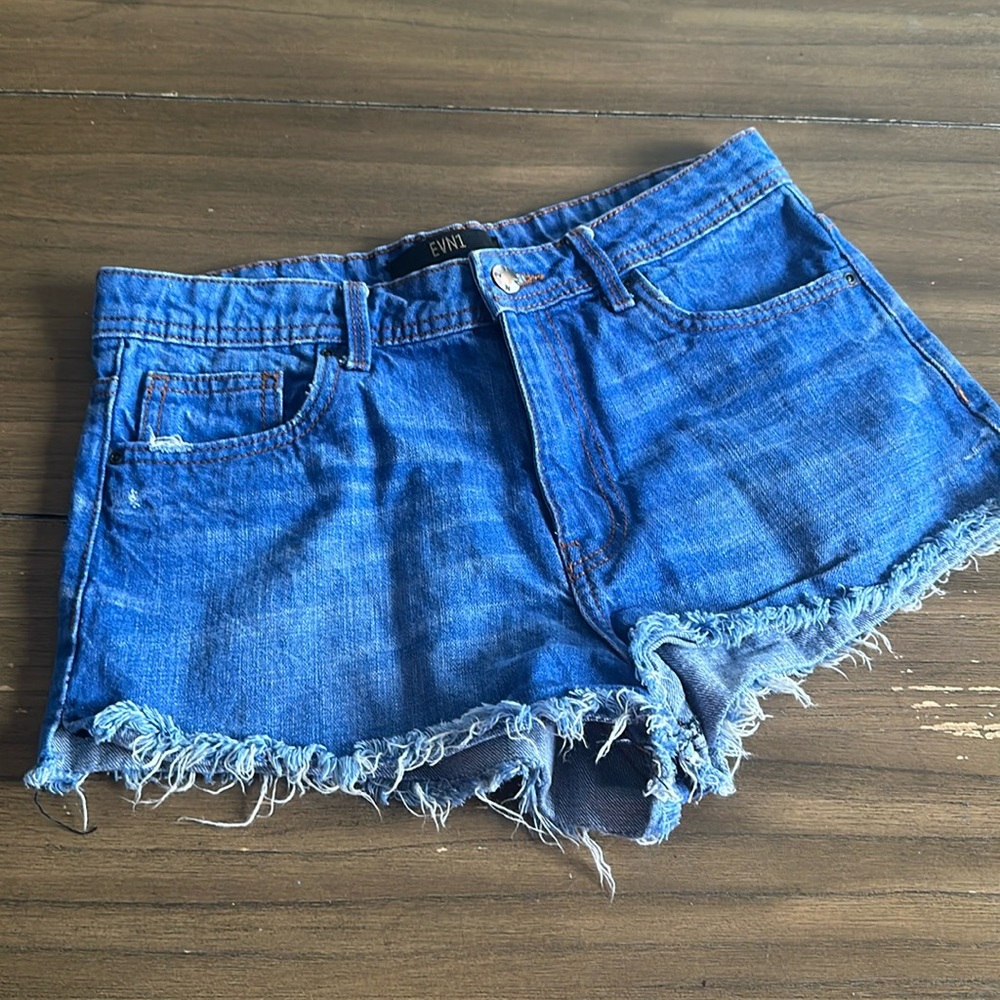 EVN1 shorts size 26